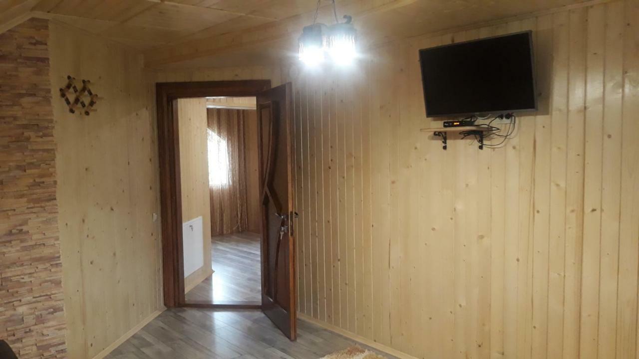 בוקובל Bee House Поляниця Апартаменти מראה חיצוני תמונה